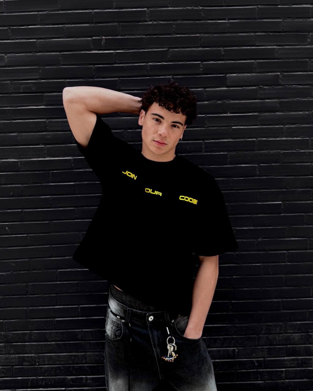 Instagram post from cod3.vlc. This post is in position 2.