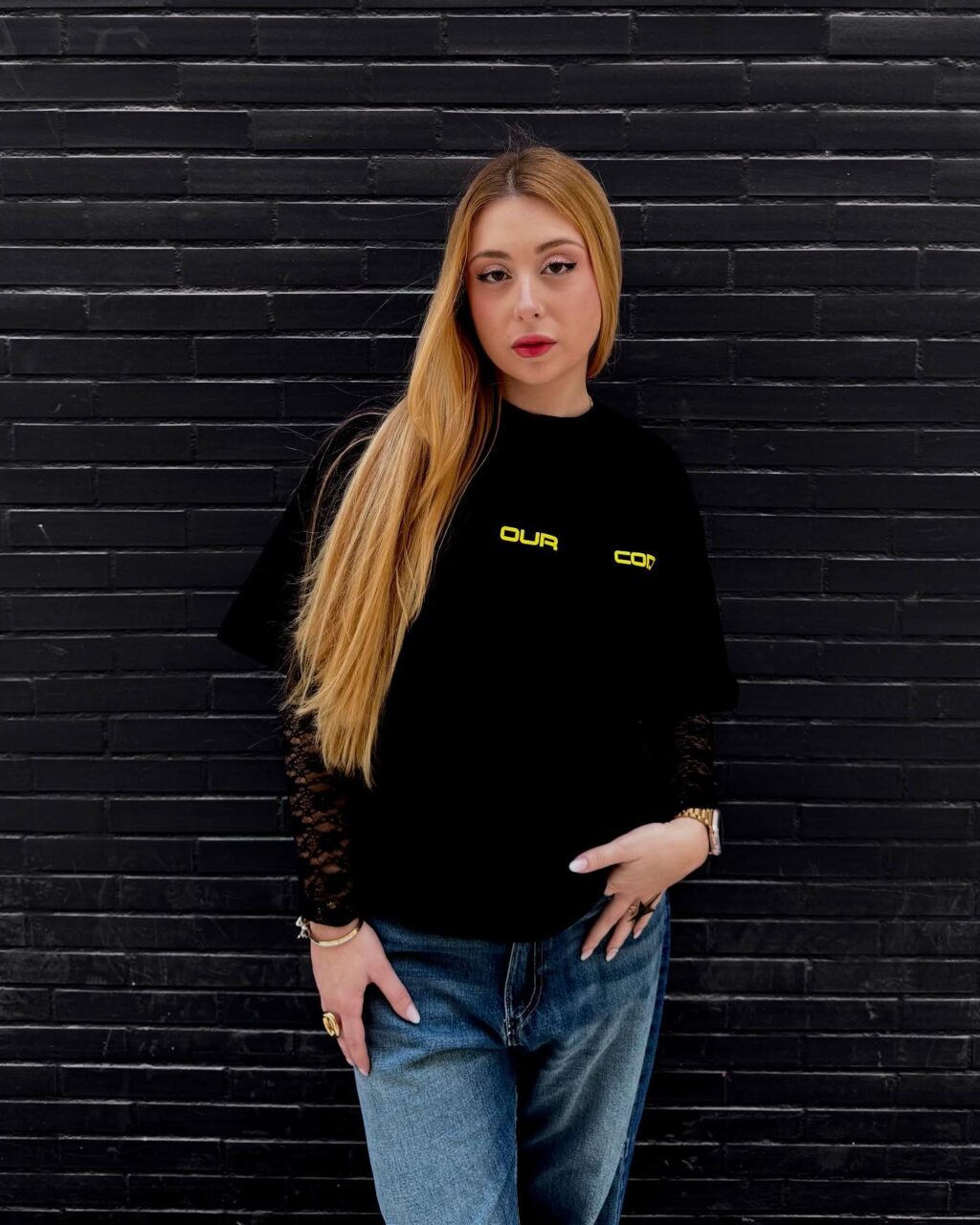 Instagram post from cod3.vlc. This post is in position 3.