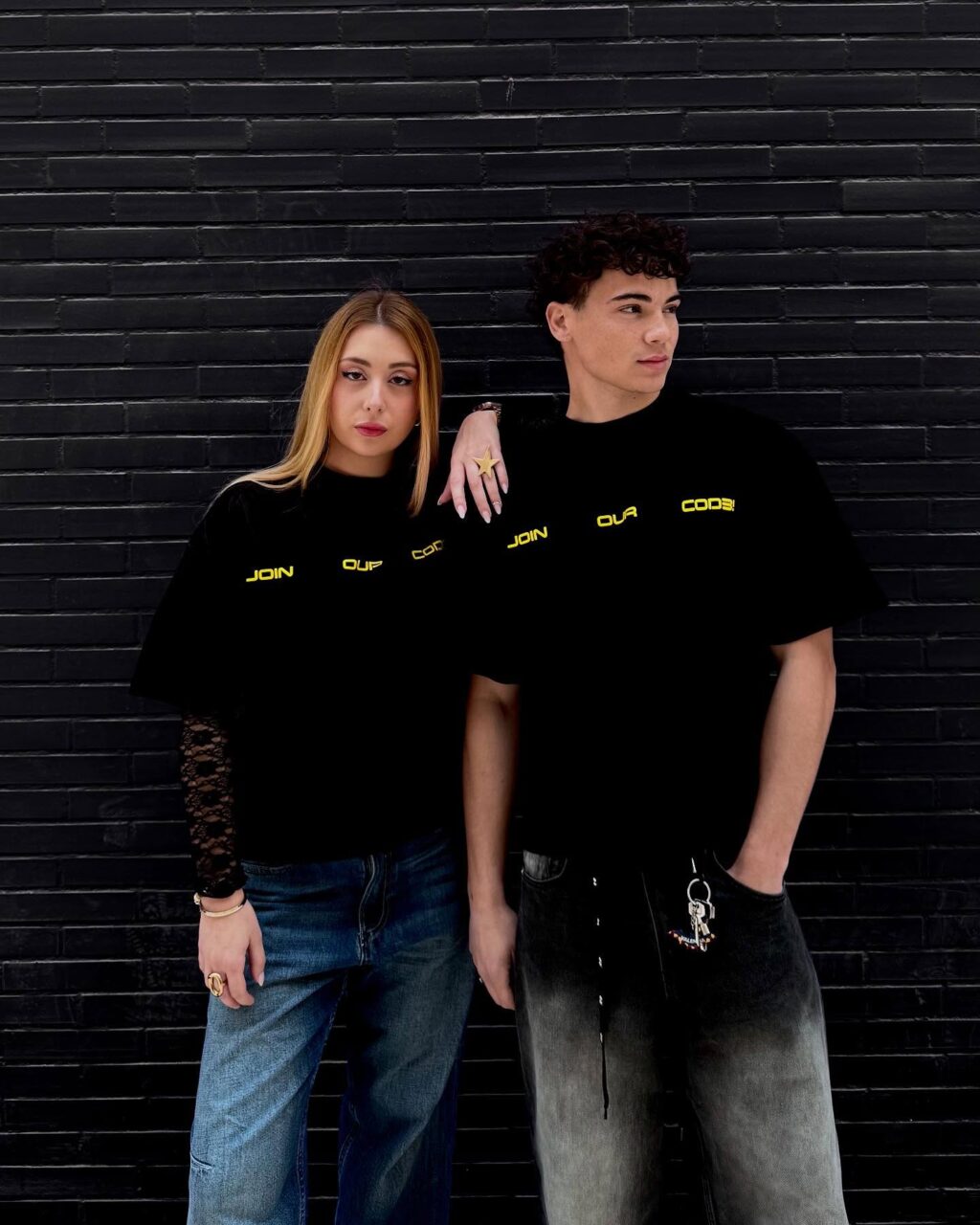 Instagram post from cod3.vlc. This post is in position 1.